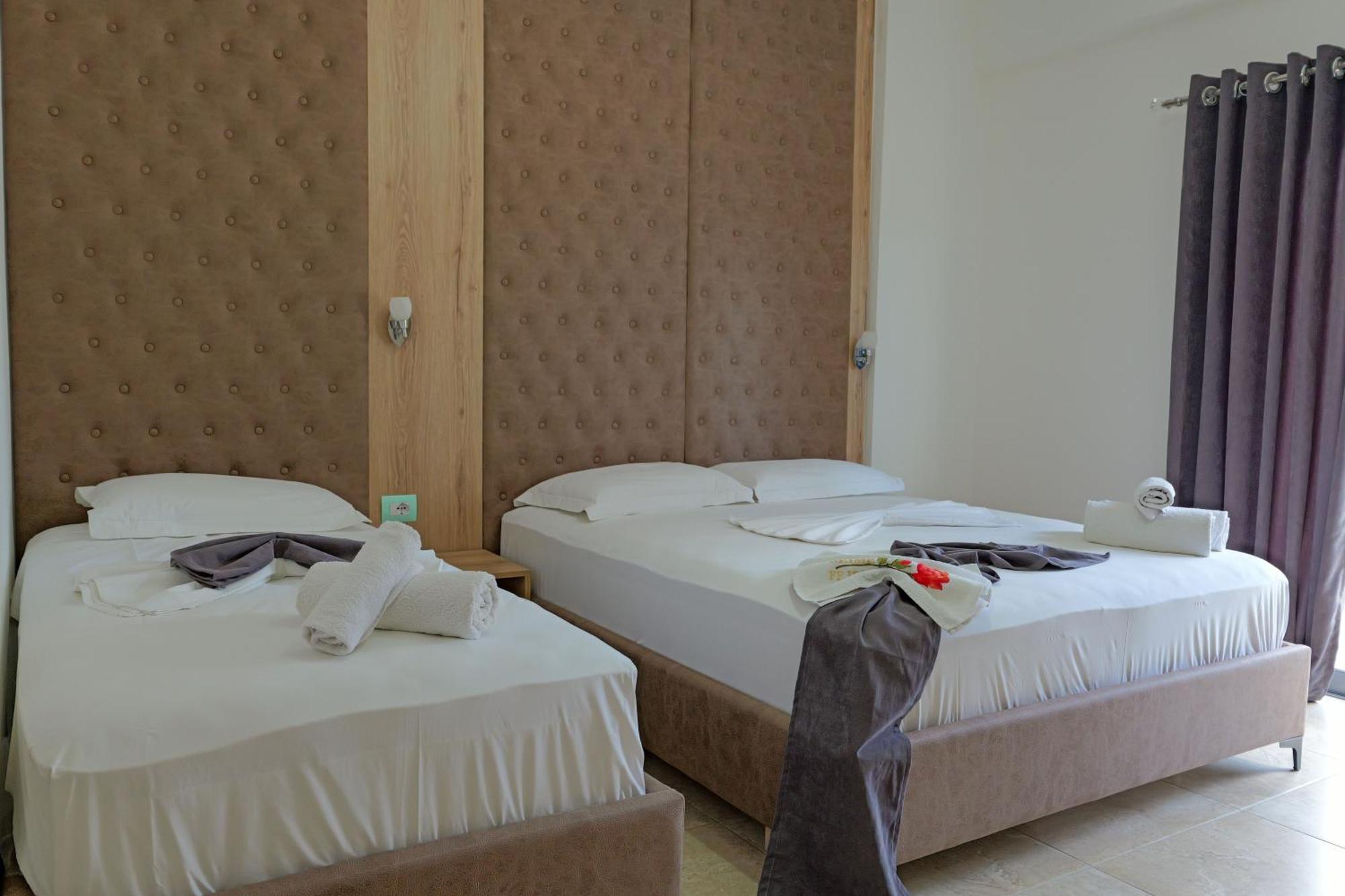 Hotel Esmerald Ksamil