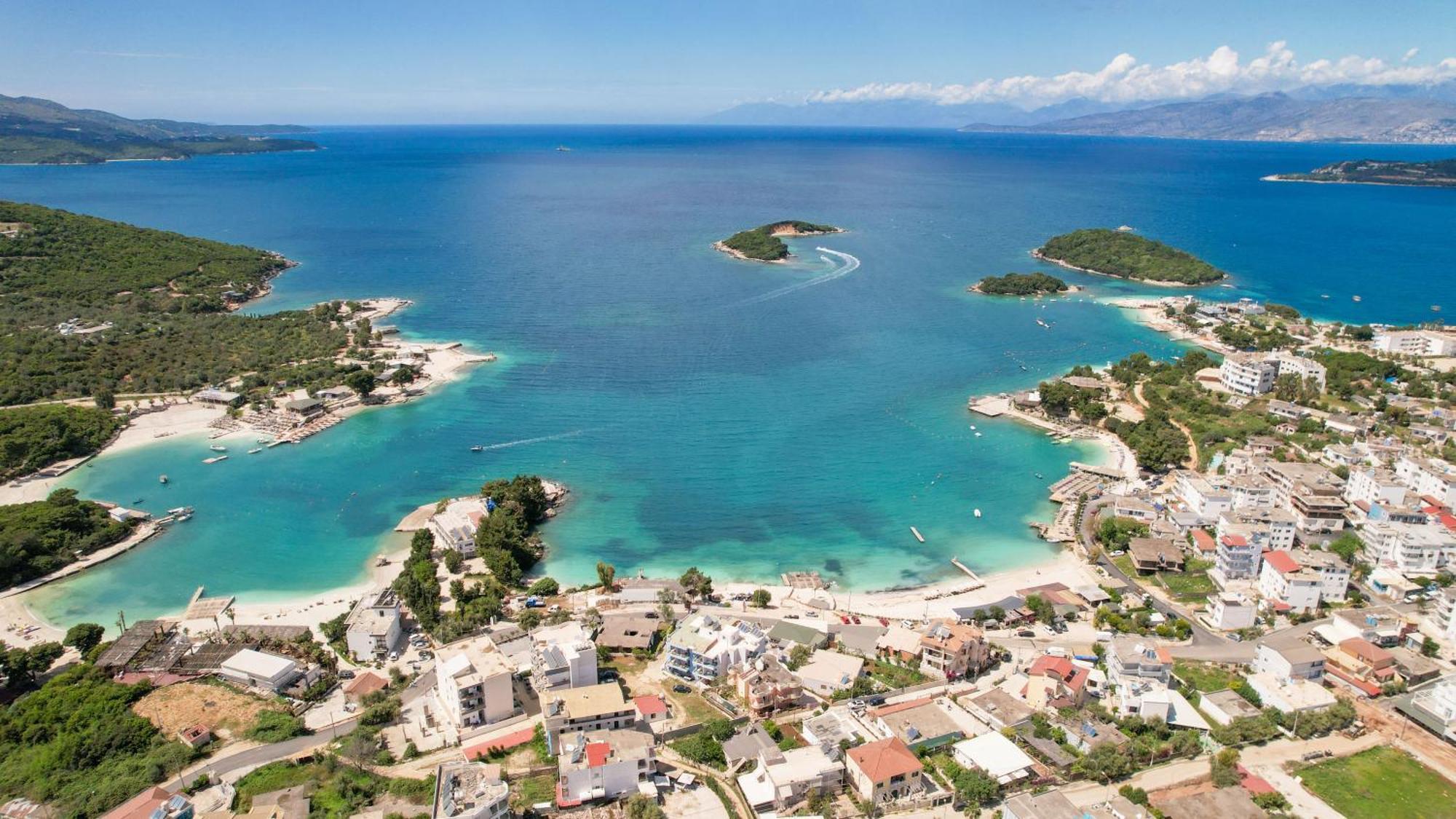 Esmerald Hotel Ksamil