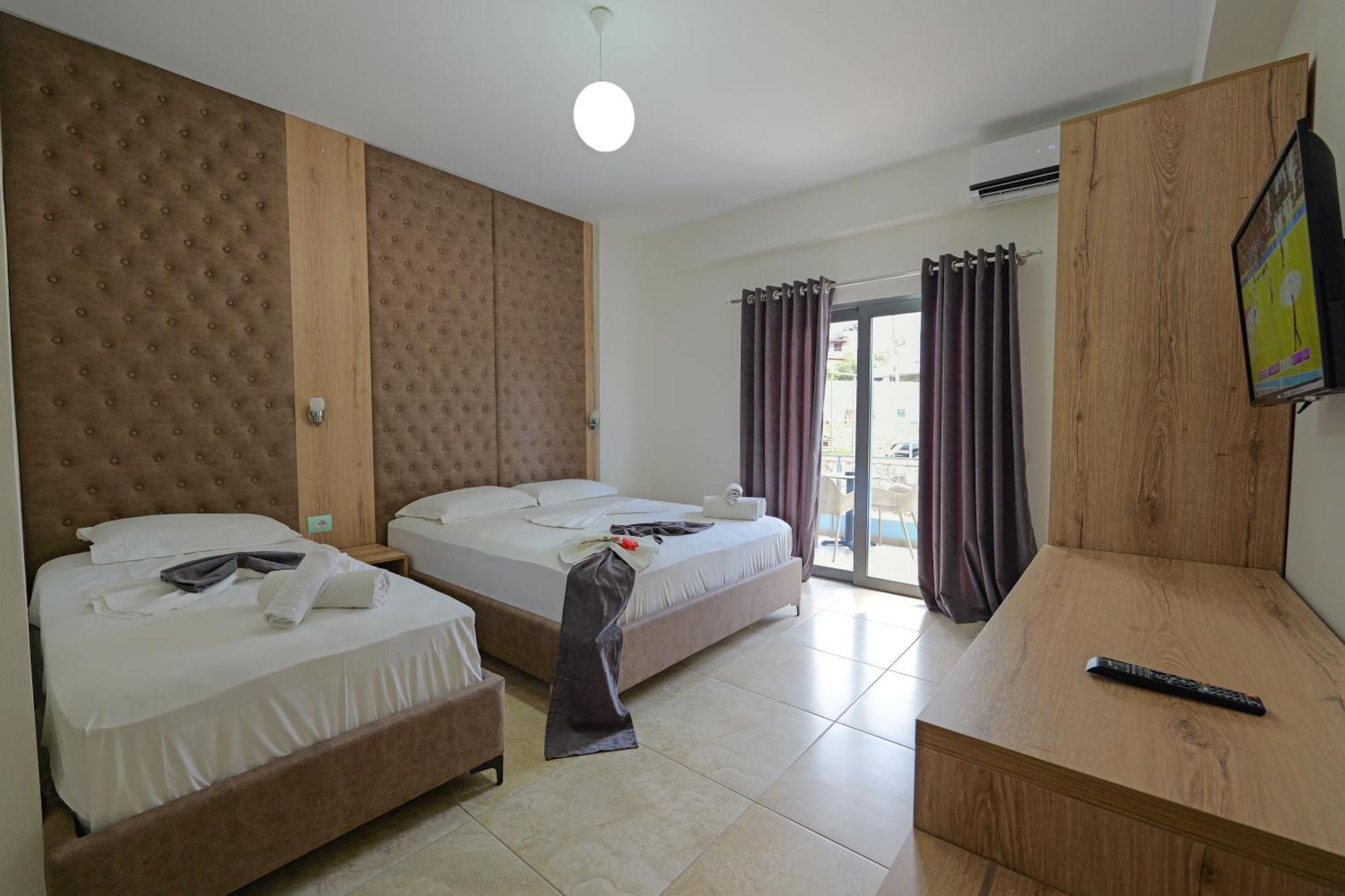 Hotel Esmerald Ksamil
