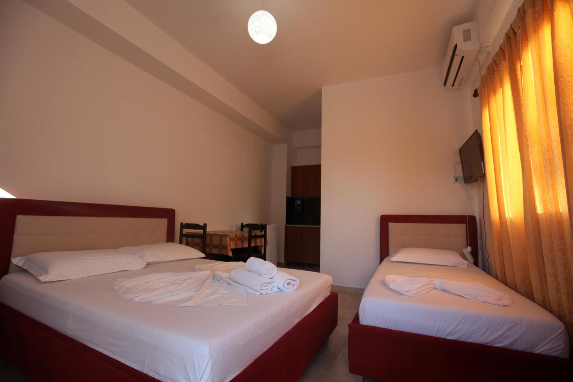 Hotel Esmerald