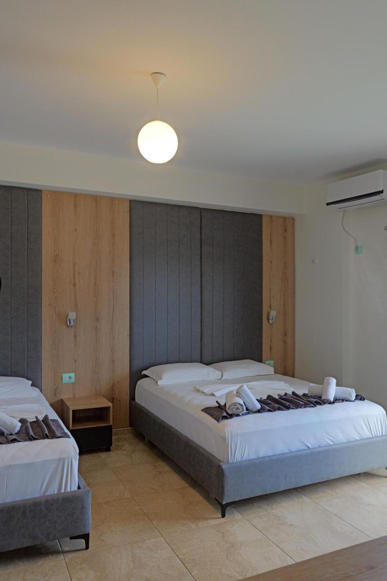 Hotel Esmerald Ksamil