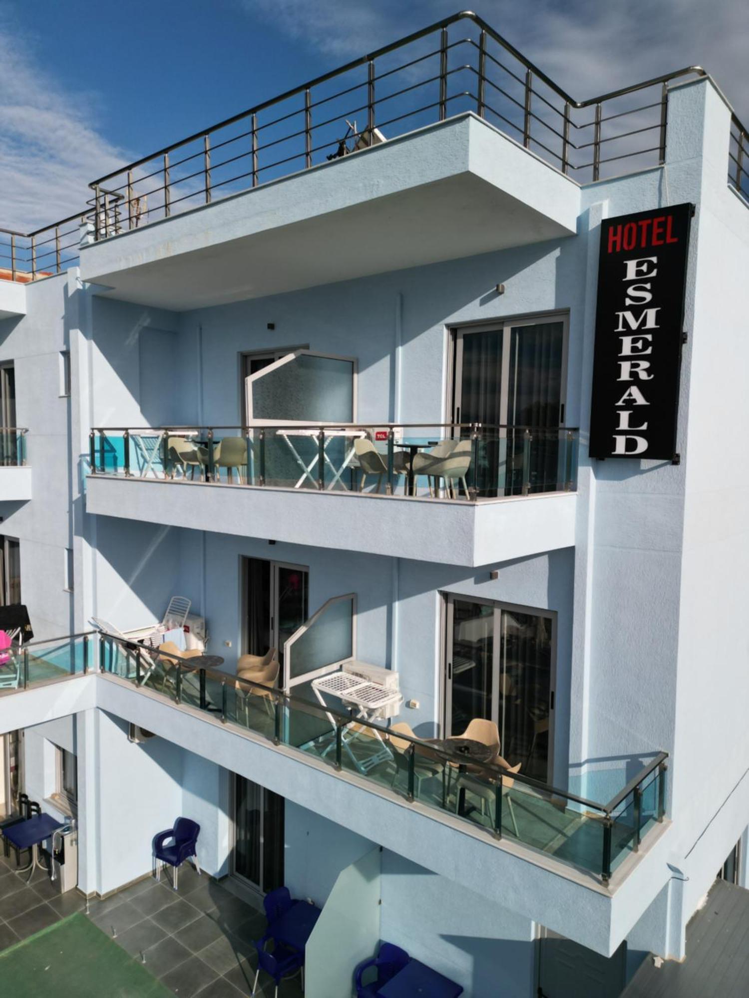 Esmerald Hotel 3*